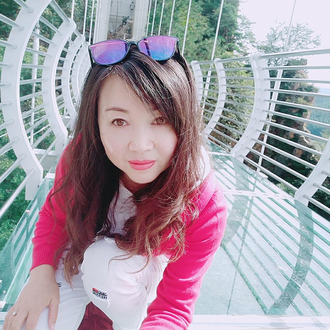 阿莲