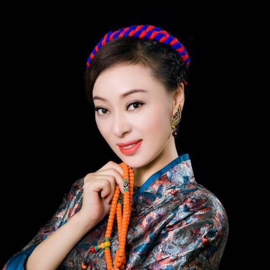 桑娜央金
