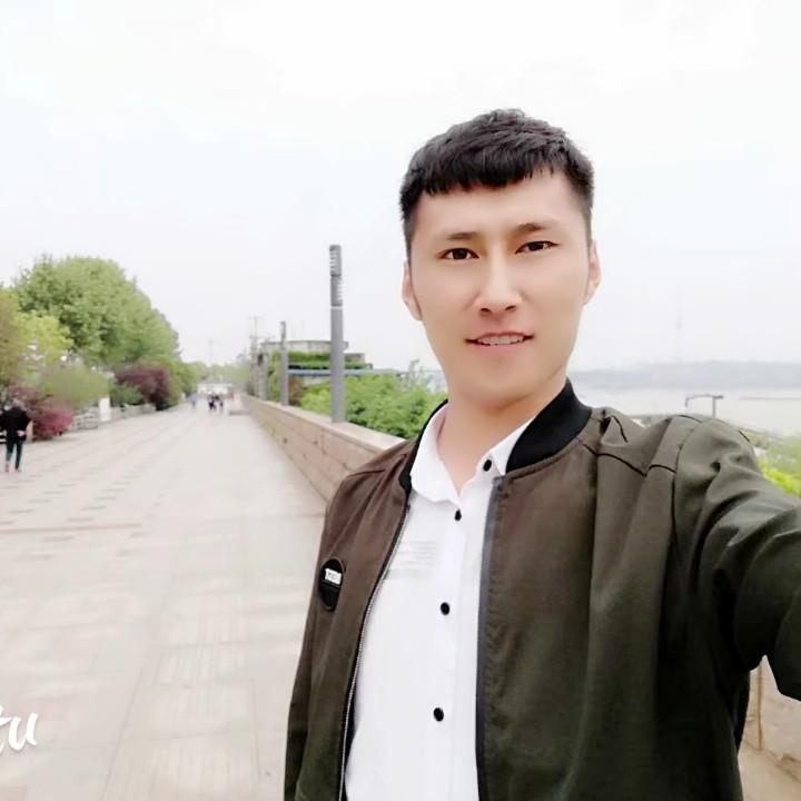 宇宸畜牧饲草