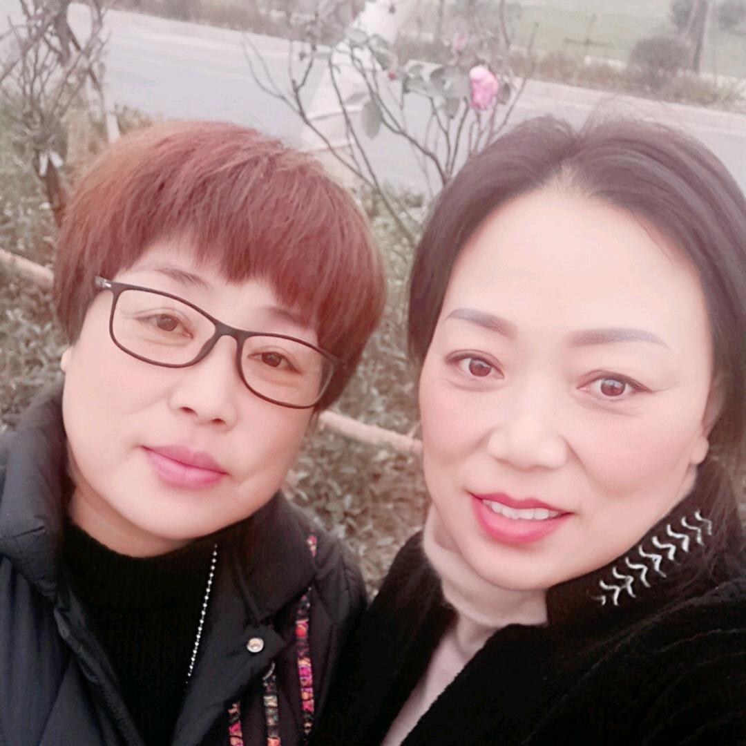 陆家二小姐《陆勤》