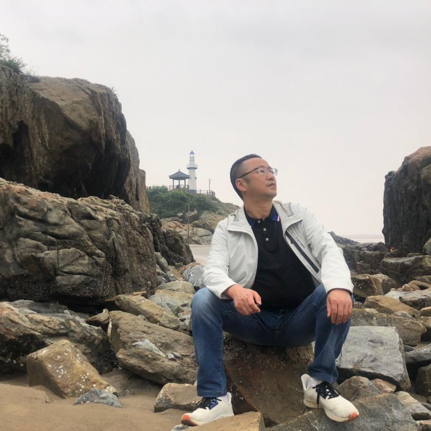 勇哥送温暖