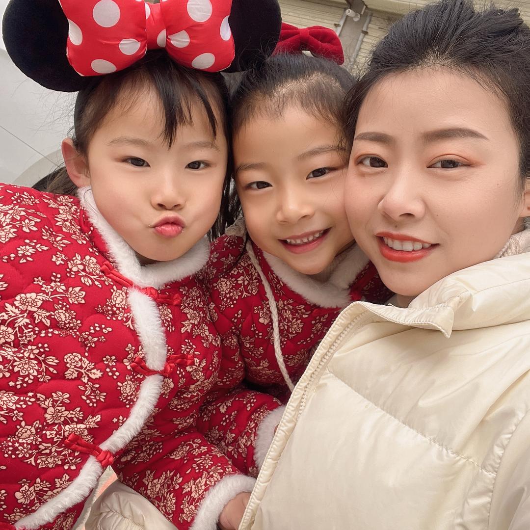 唯依妈咪