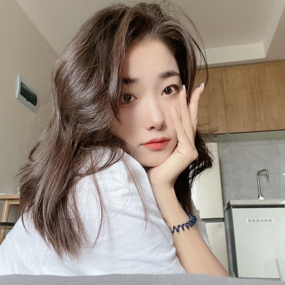 静妮老师