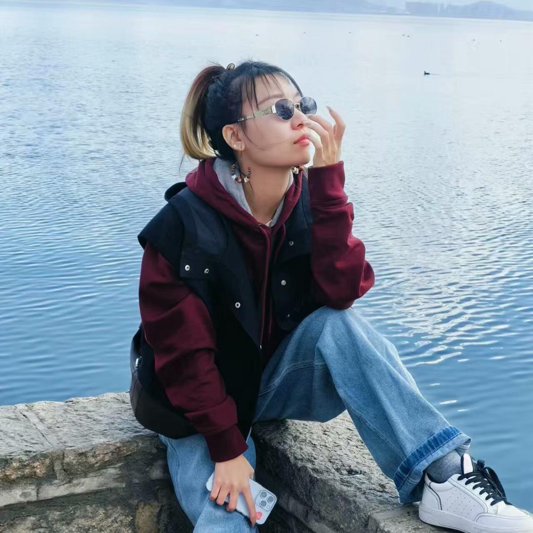 暴富小桃子🍑