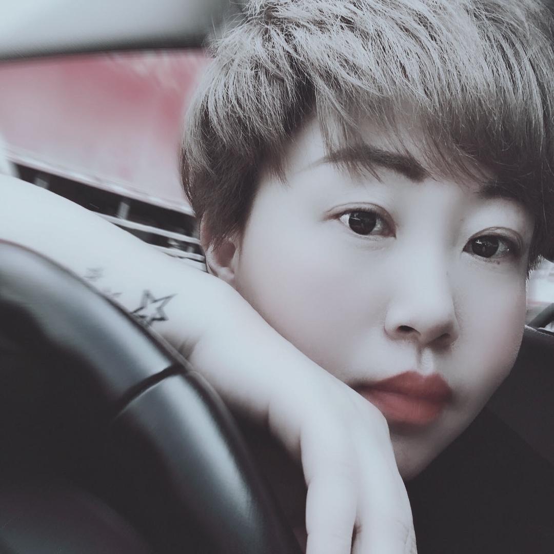 如懿服饰  专注中高端女装18年