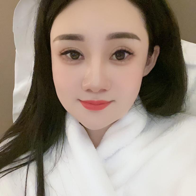 邱歌