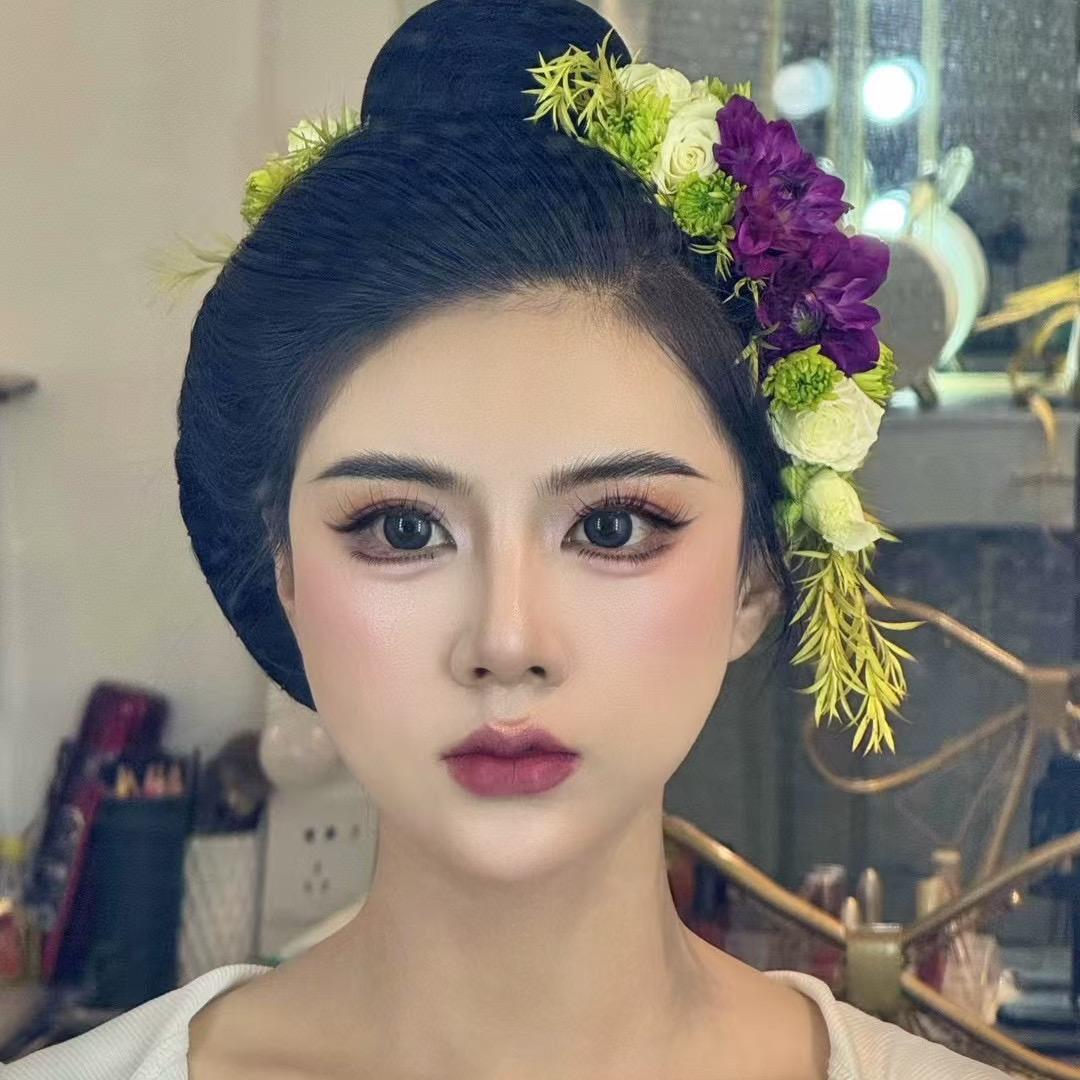 默默小姐姐