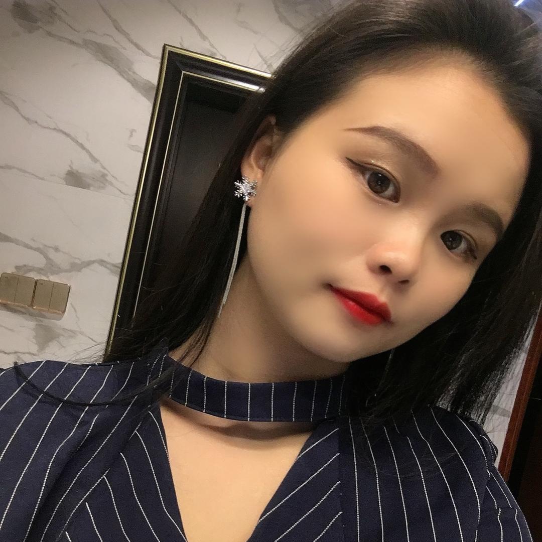 爱笑的七妹