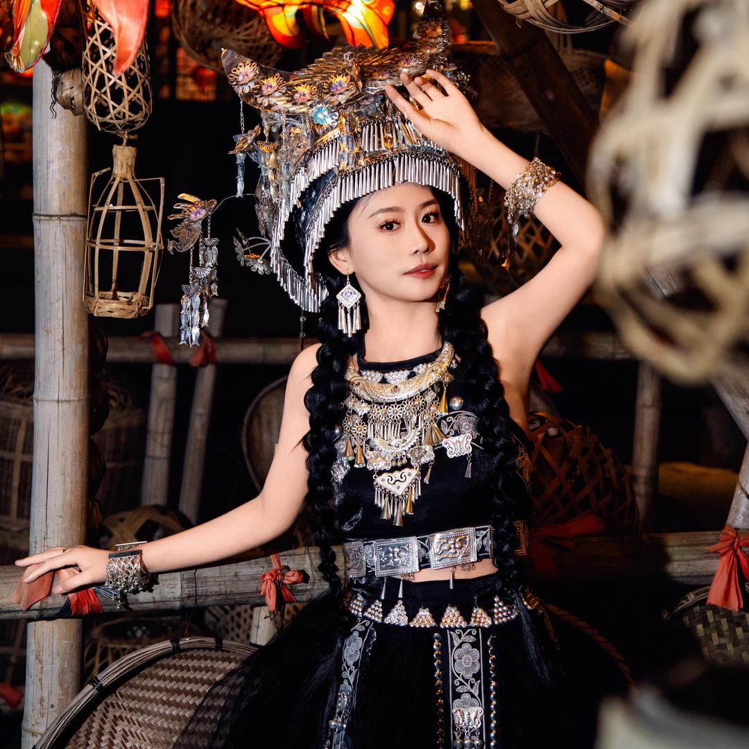长发女神