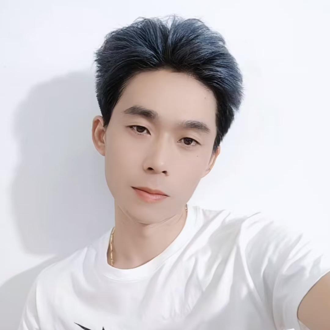 结巴哥（努力中）