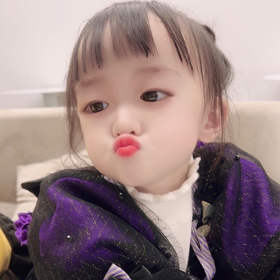 黄琴