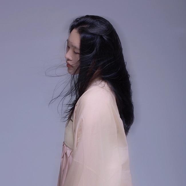 化妆师雪燕