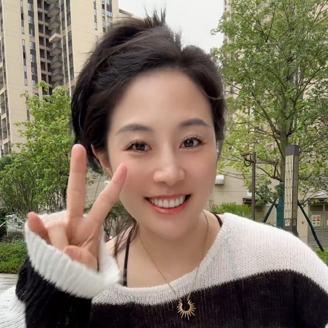 书媛💜三娃妈（三胎剖腹产恢复中）