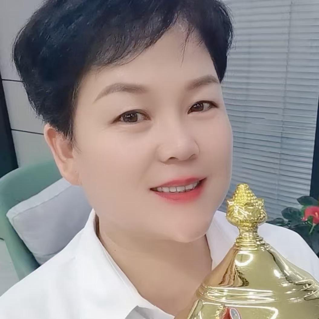西安宝来家政周姐
