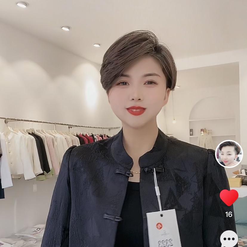 周小姐女装