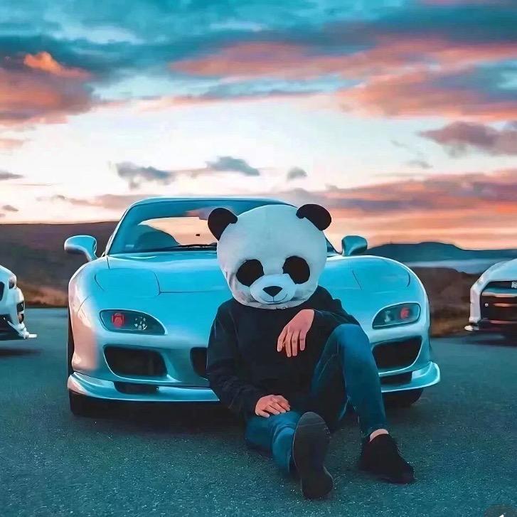 何1