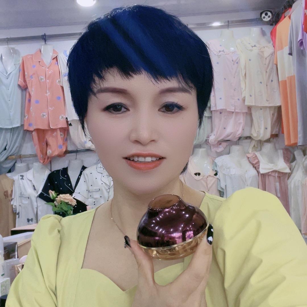 月欧服饰（招代理）