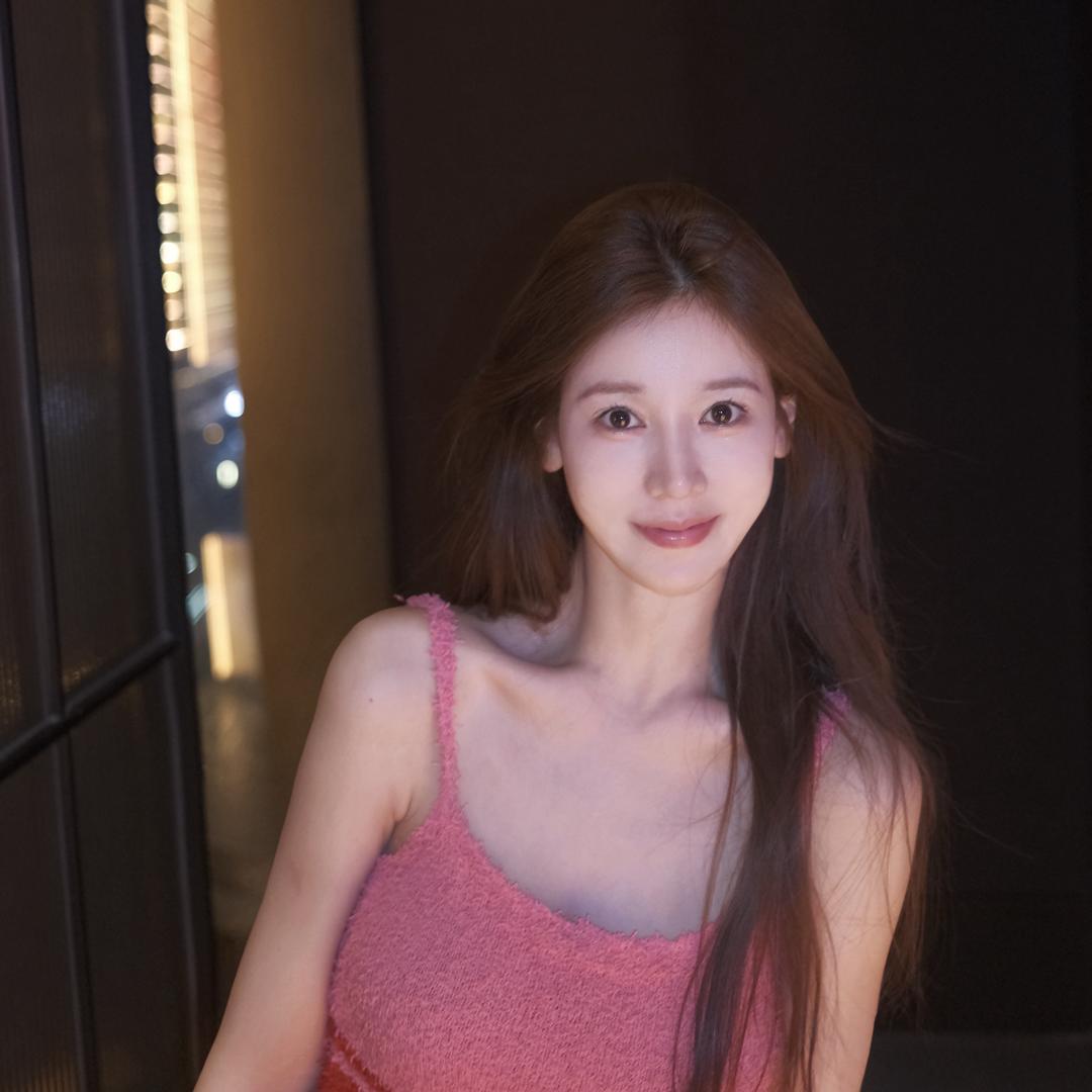小何瑾