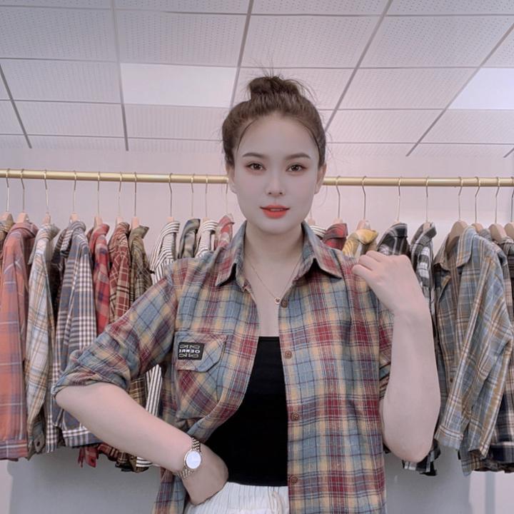 小小女装穿搭工厂店