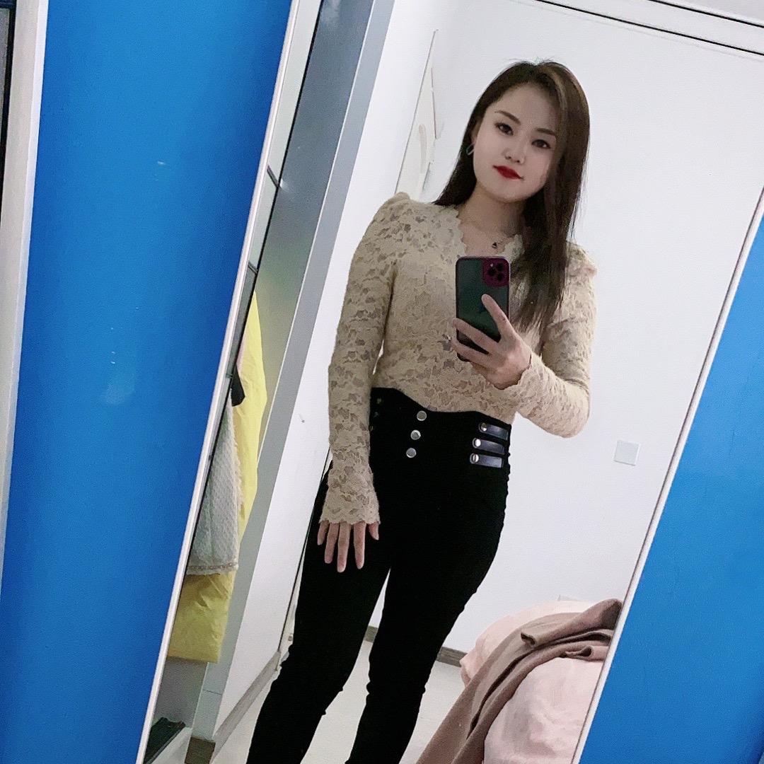 农村小妮子