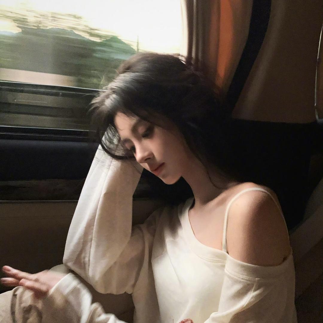 奈玉子CS2