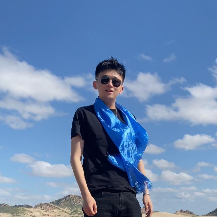 夏梓严✨