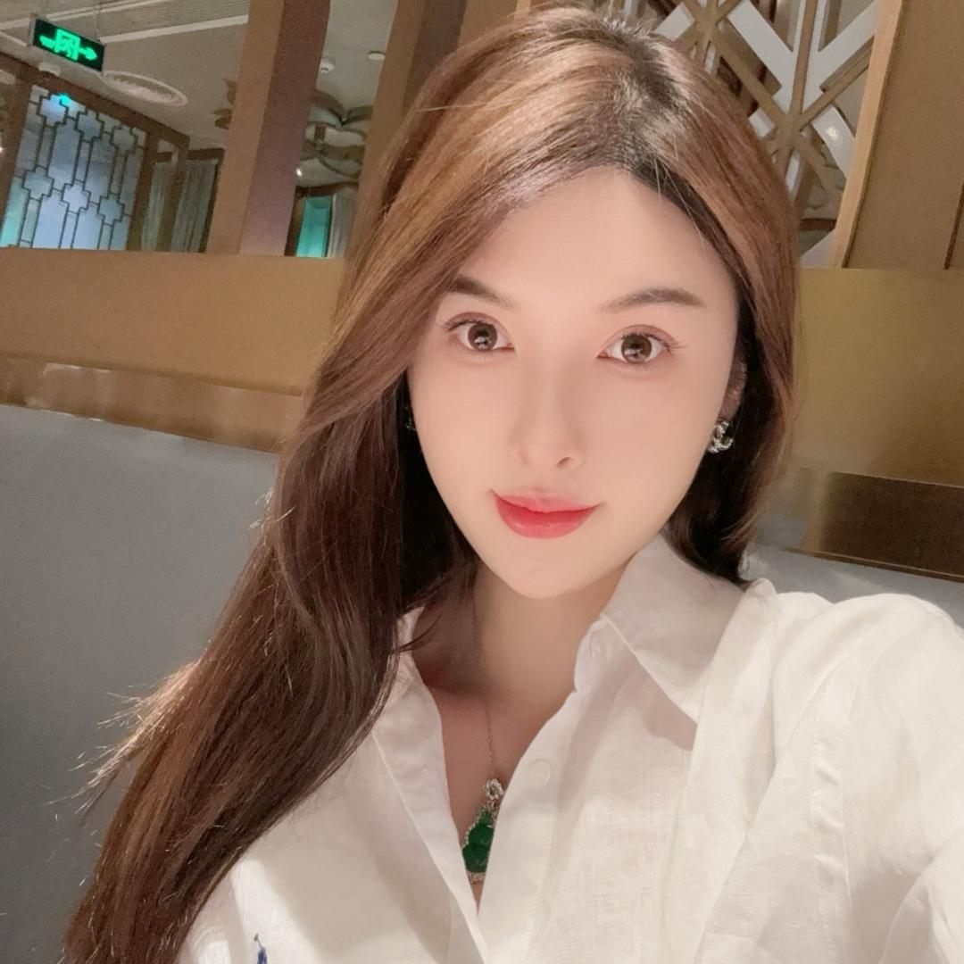李李😜
