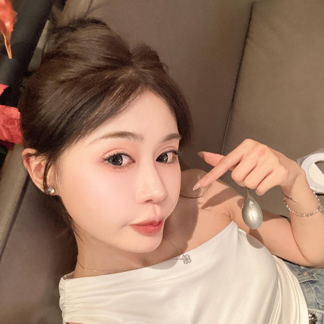 嗷呜💫
