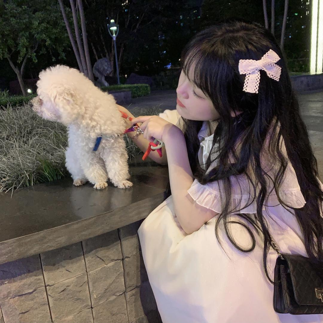 菜菜的咸鱼