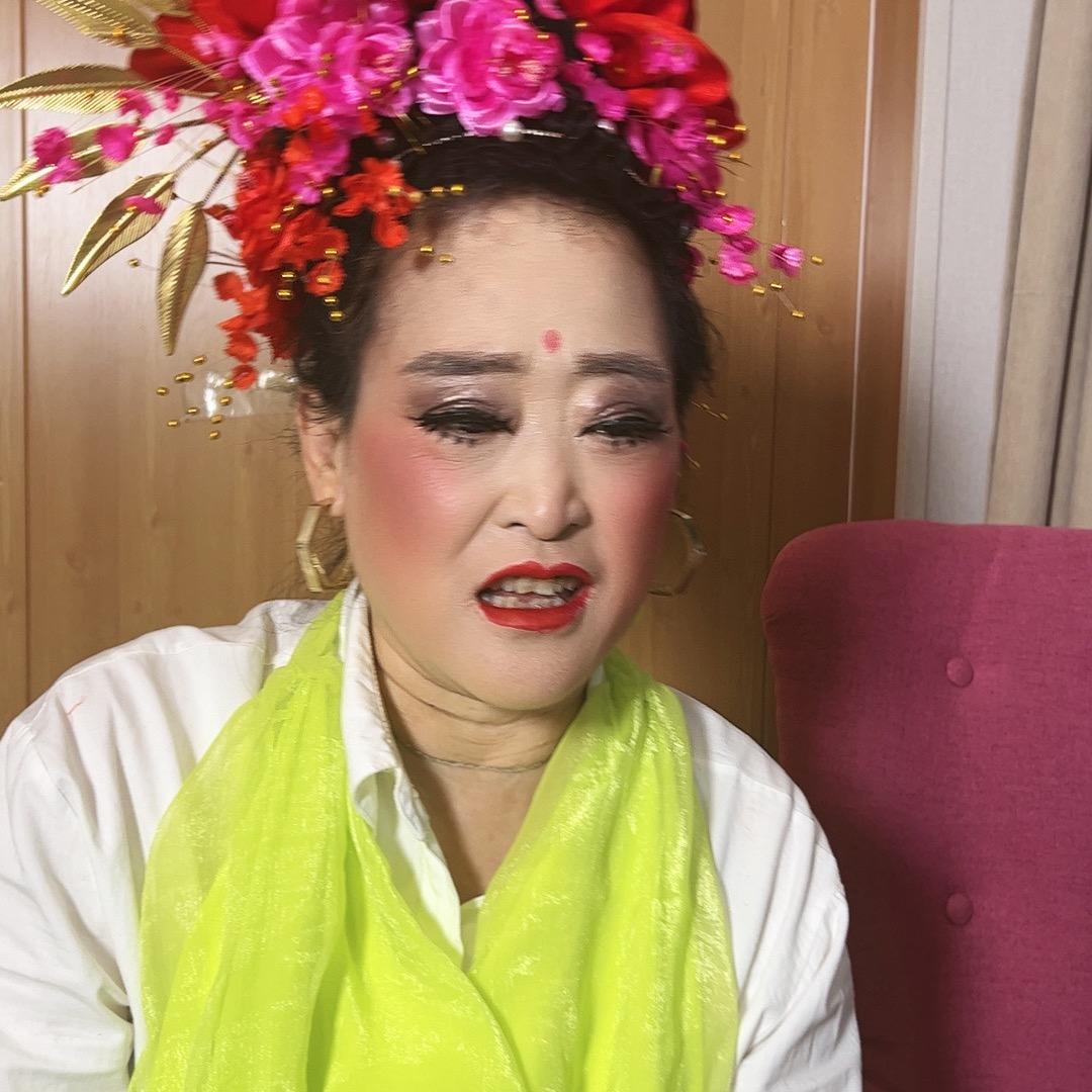 天鹅姐姐