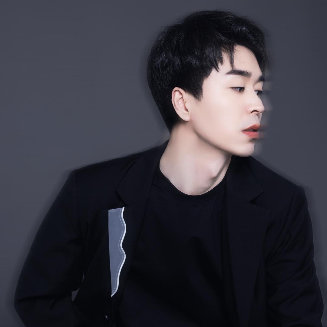 美业金怼怼