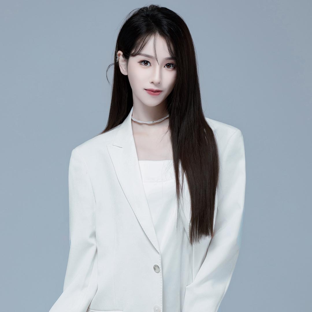 教舞蹈的胡小丽