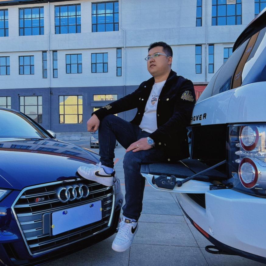 沈阳市鑫友邦名车（波哥）大切诺基
