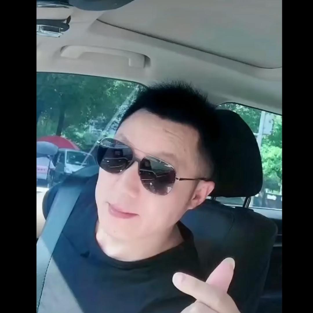 开心过好每一天👌