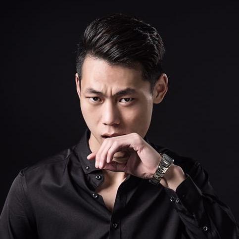 李华玺