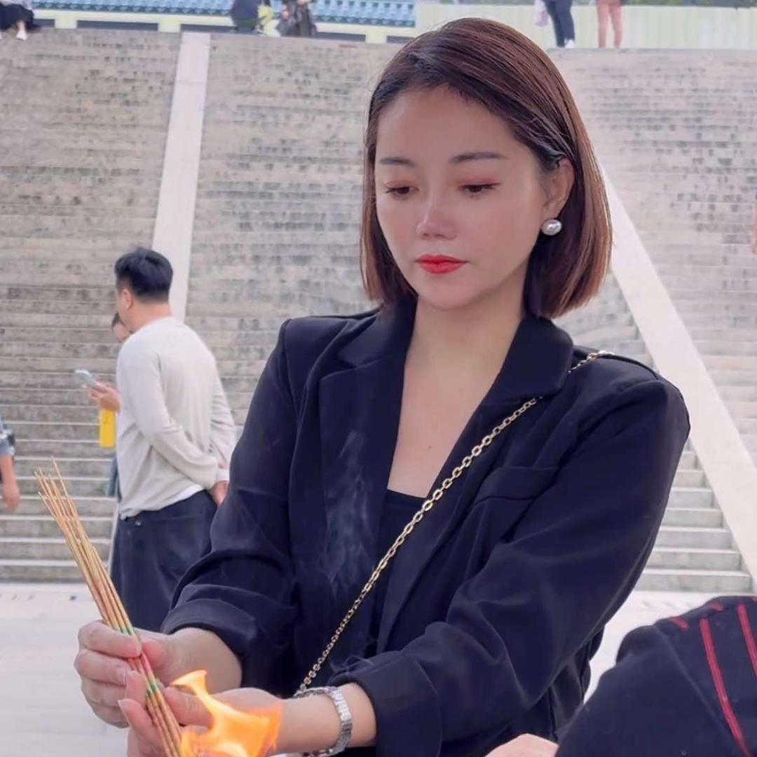 西樵悦己女子塑形-伶俐
