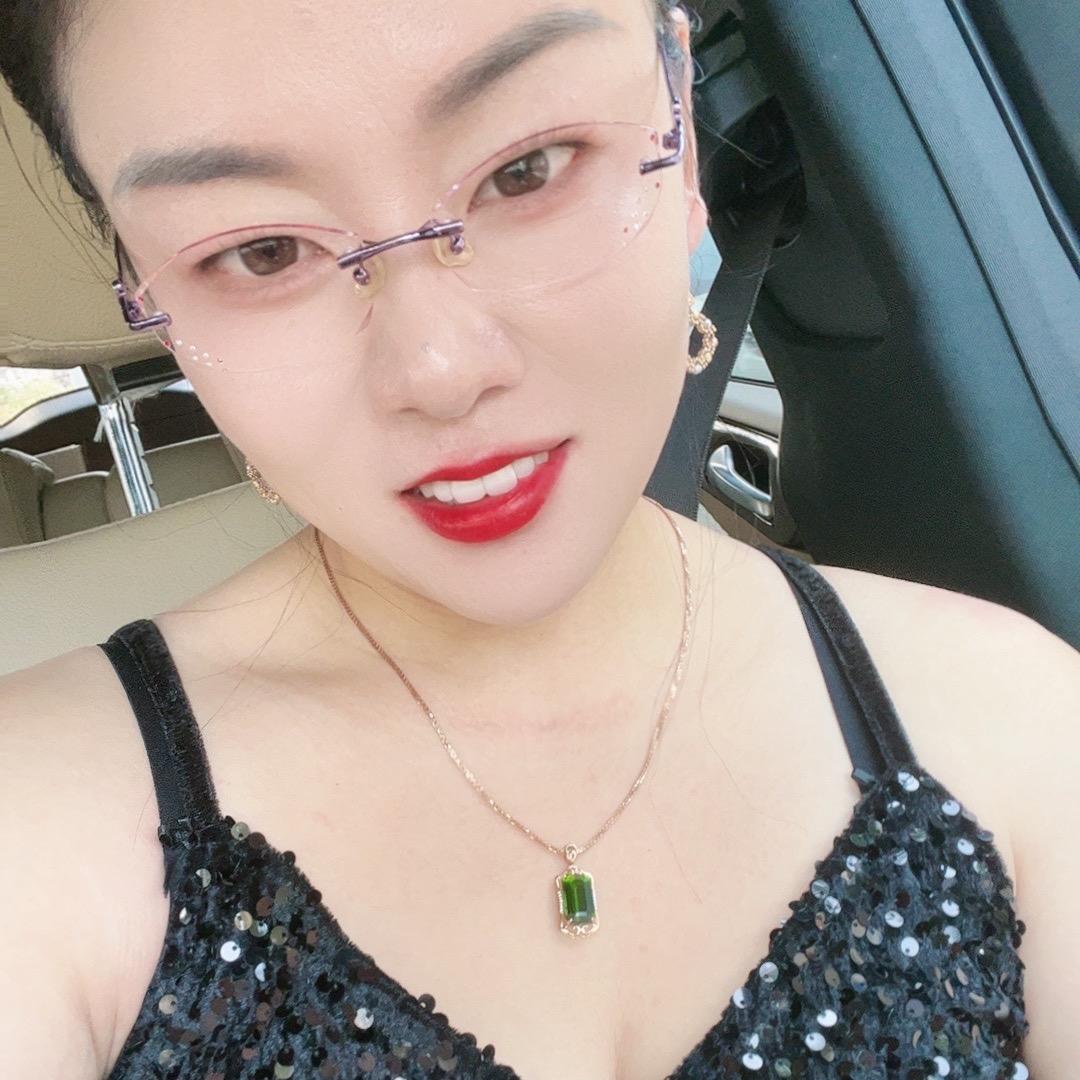 做农业的小姐姐