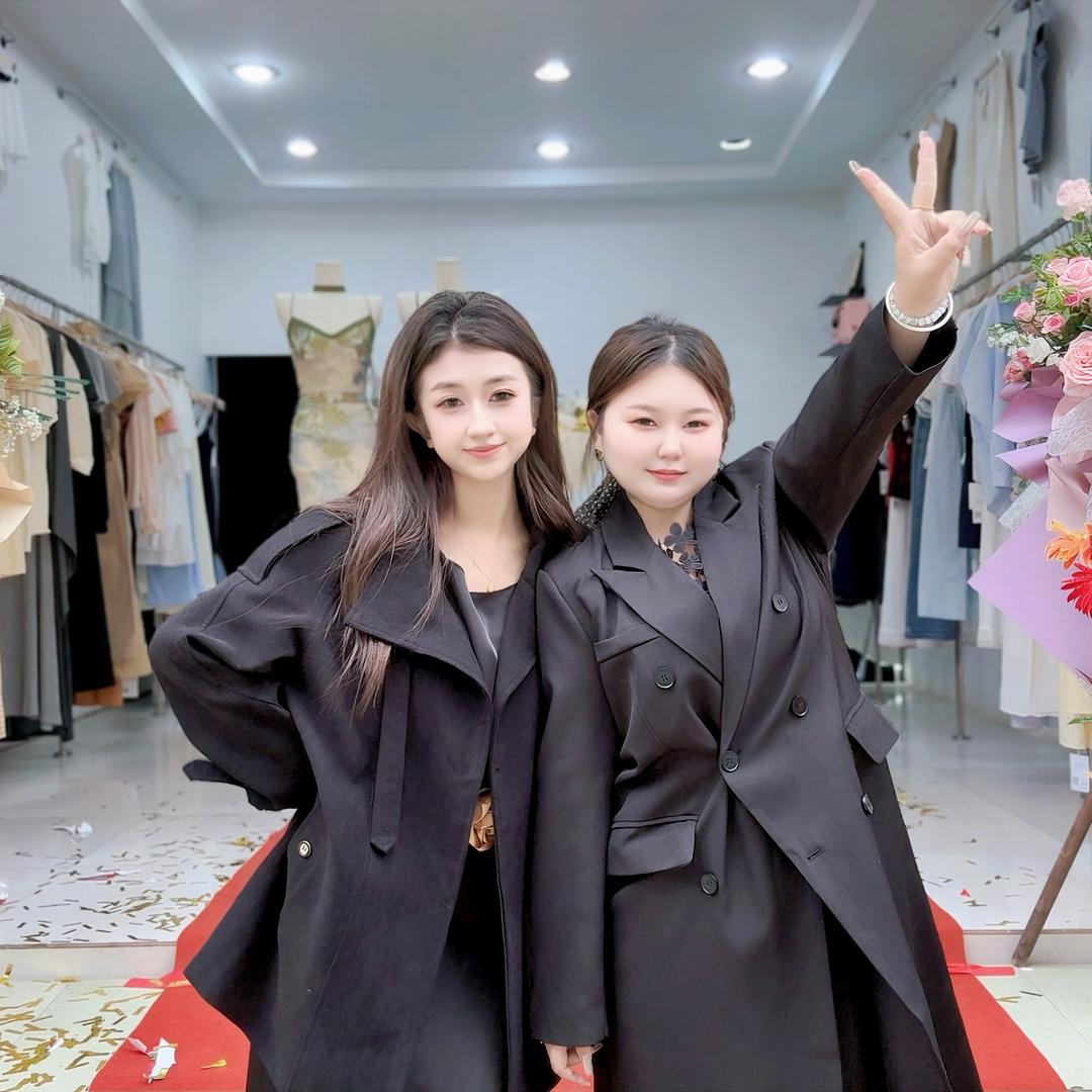 元来女装服装店（肥肥）