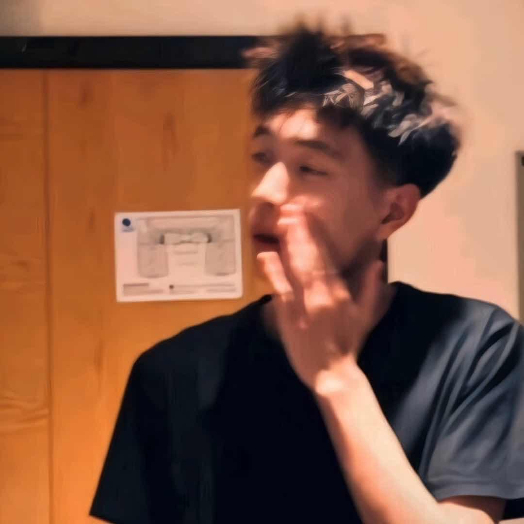 Xiao琦.