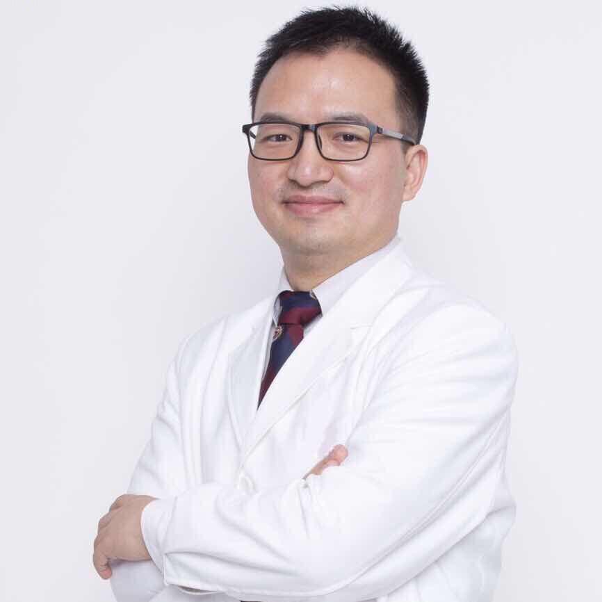 整形植发医生李宇飞