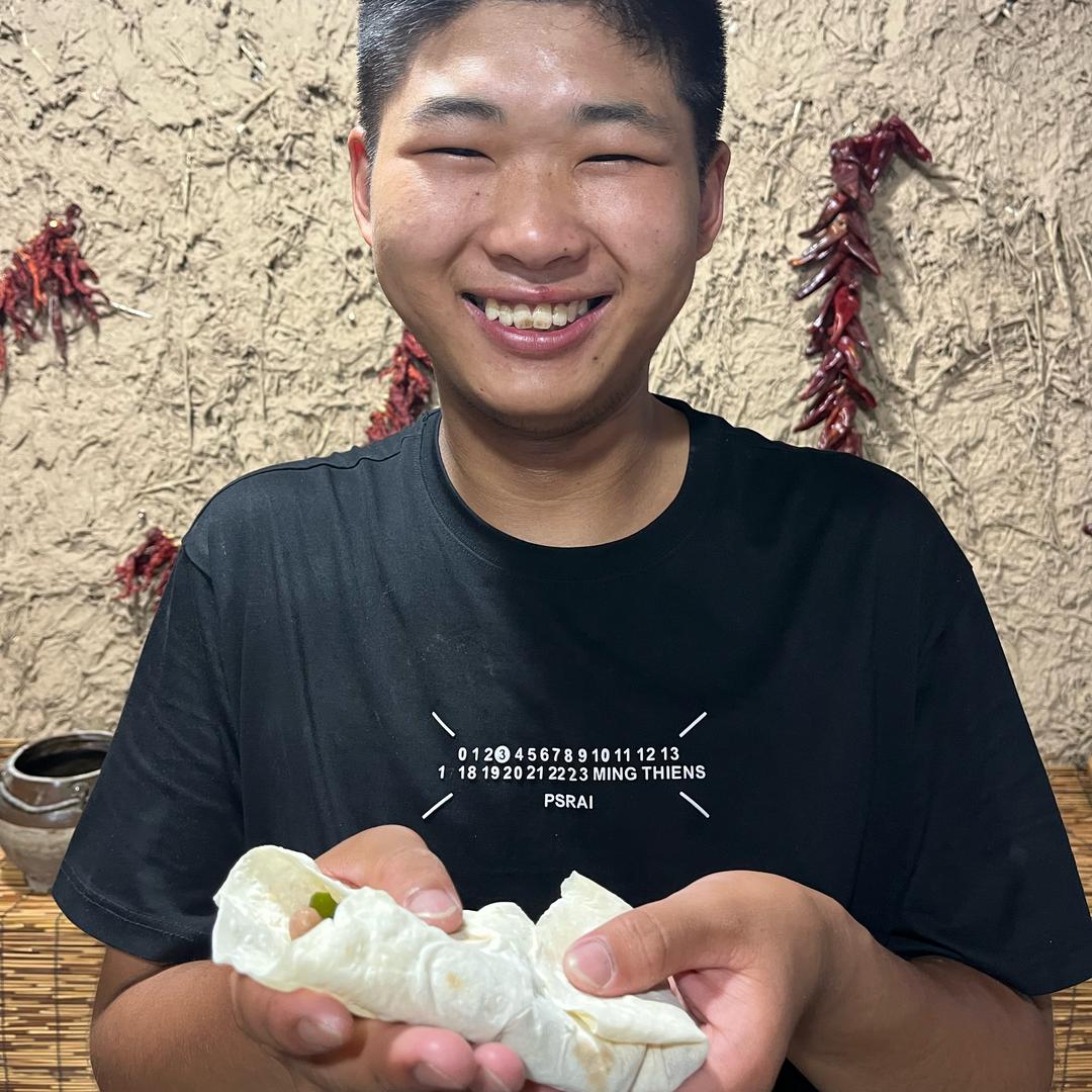 小豪就爱吃烙馍