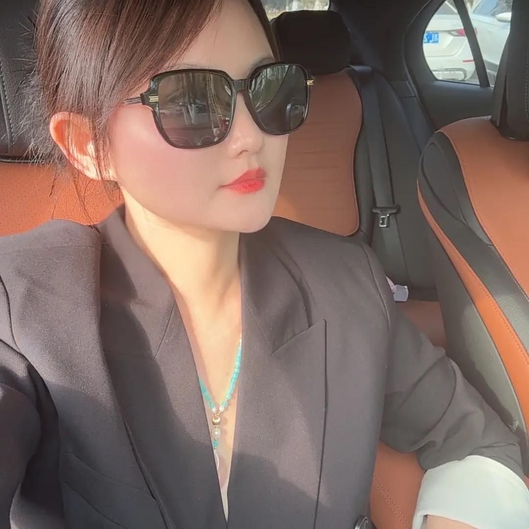 寻一女装临城茶山浦店