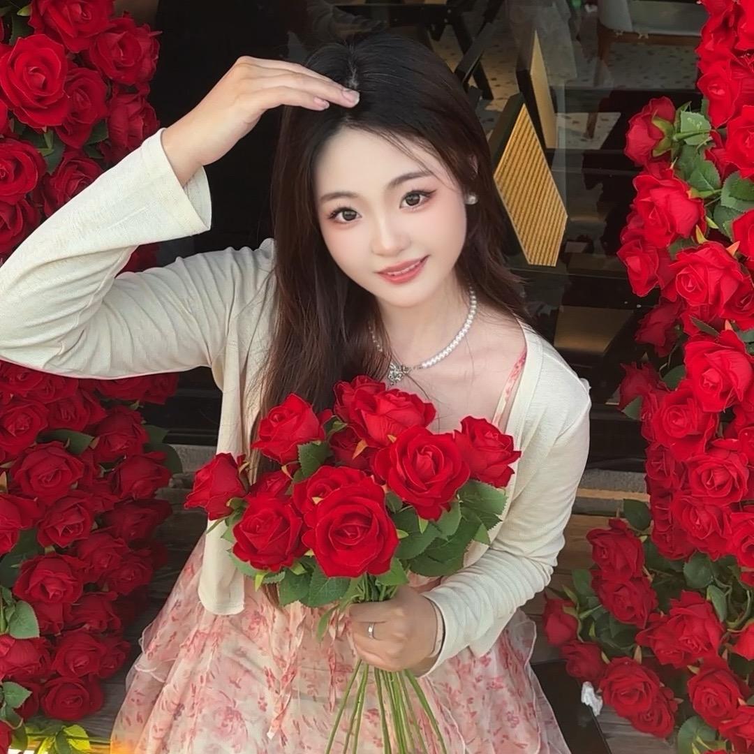 小枫(搞钱小狗)