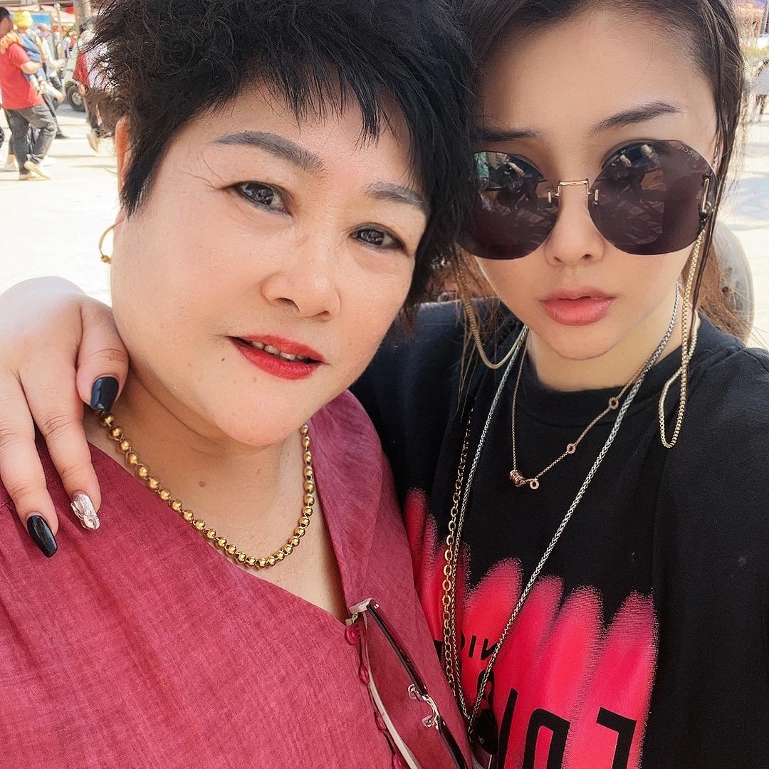 妃妈