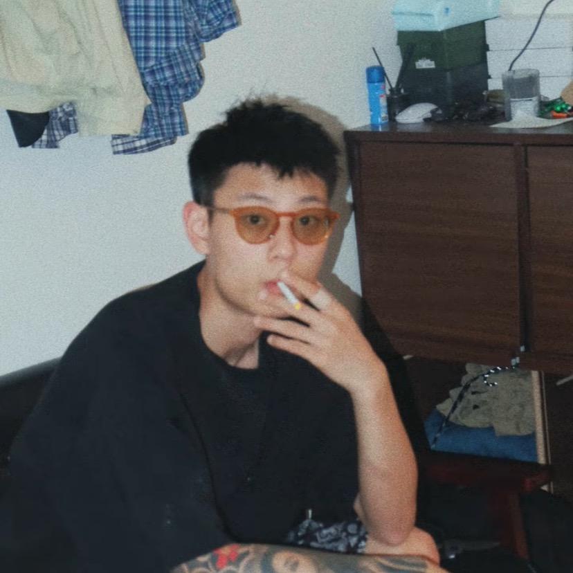 张佳豪
