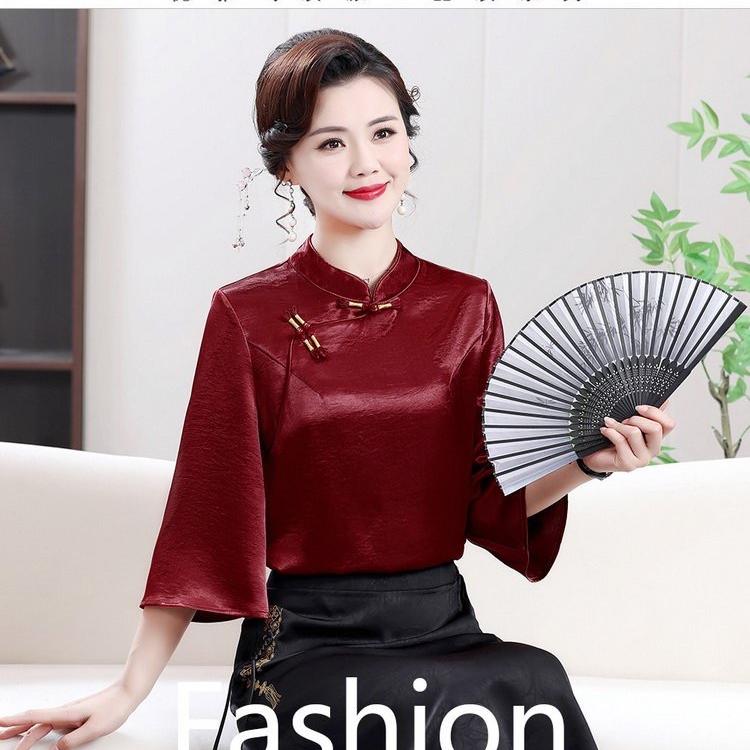 雪夫人妈妈装精品服饰