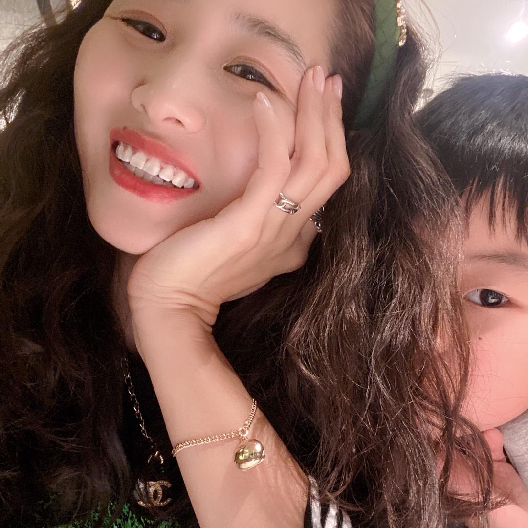 胡家妮儿