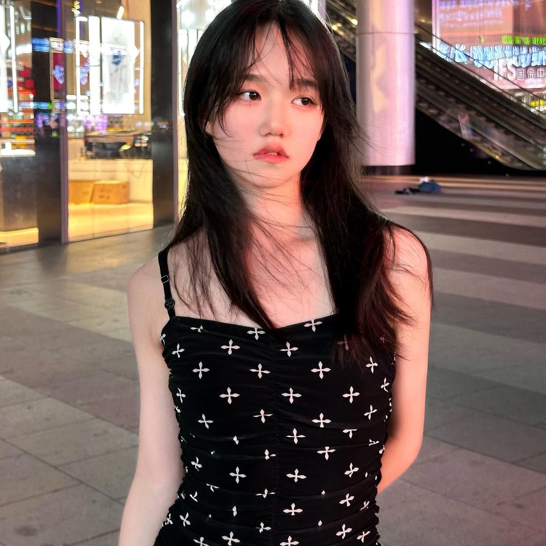 姿姿子