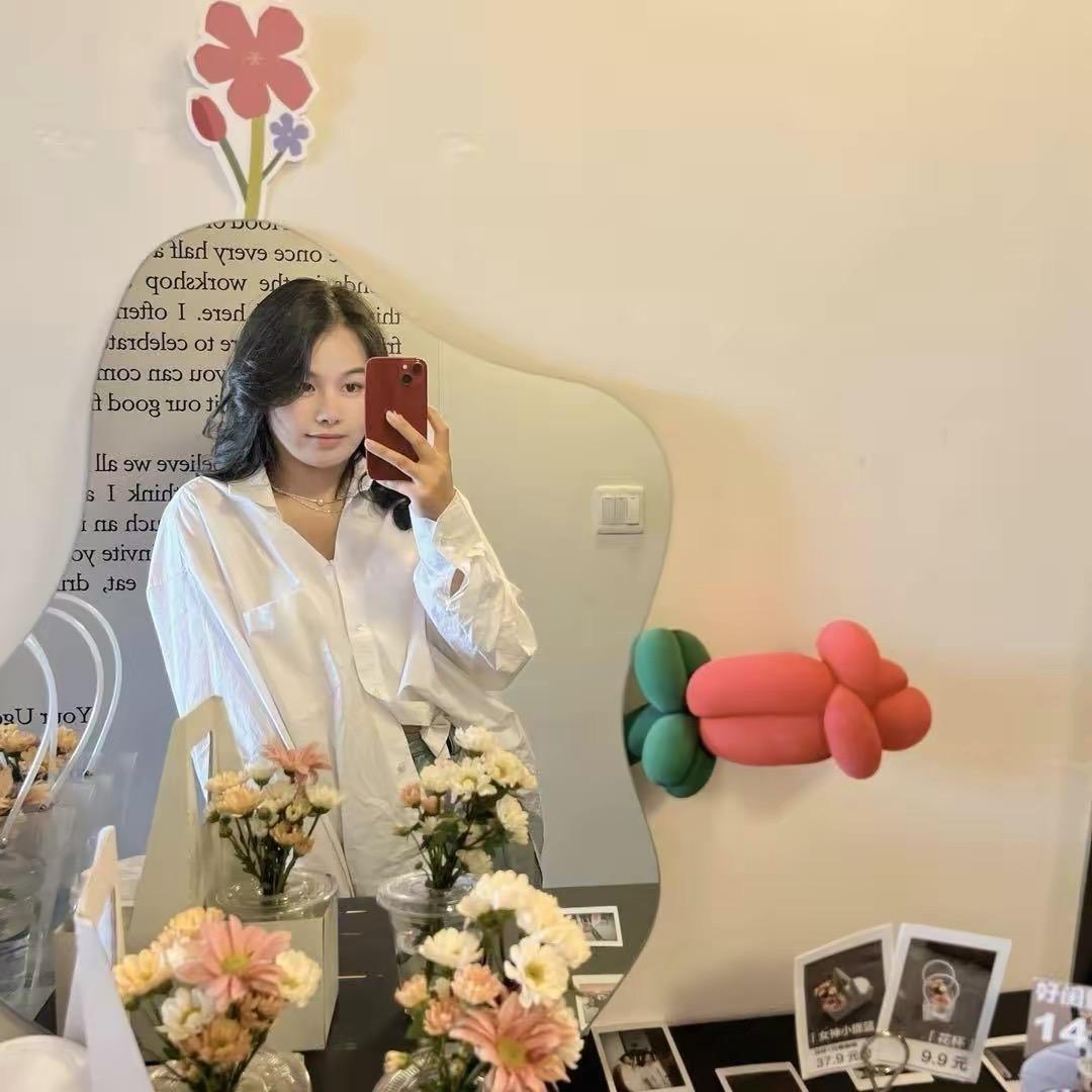 是杏杏杏杏儿