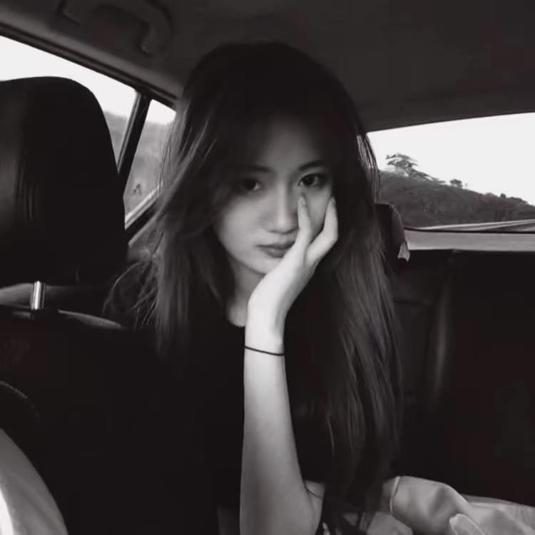 W｜小妮儿.